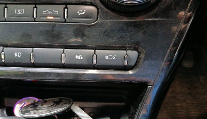 2022 Tata NEXON XZ PLUS (HS) PETROL DARK EDITION, Petrol, Manual, 64,428 km, interior