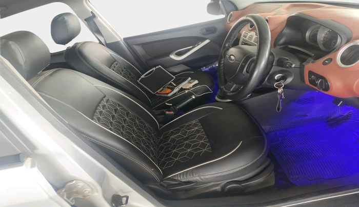 2010 Ford Figo ZXI 1.2 PETROL, Petrol, Manual, 91,543 km, interior