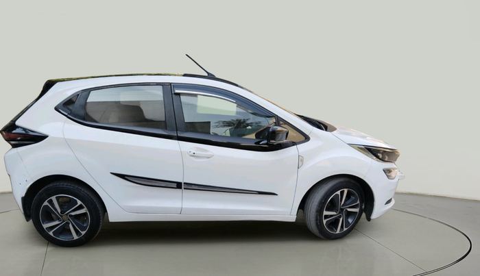 2022 Tata ALTROZ XZ PLUS DIESEL, Diesel, Manual, 1,00,508 km, exterior