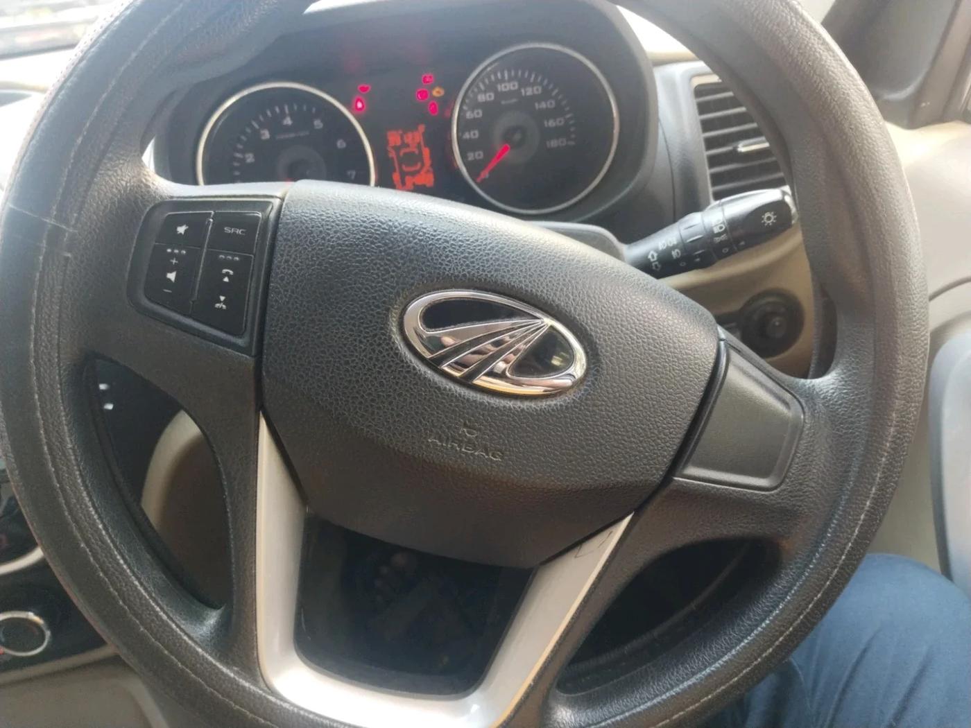 2016 Mahindra TUV300 T8, Diesel, Manual, 64,869 km, interior