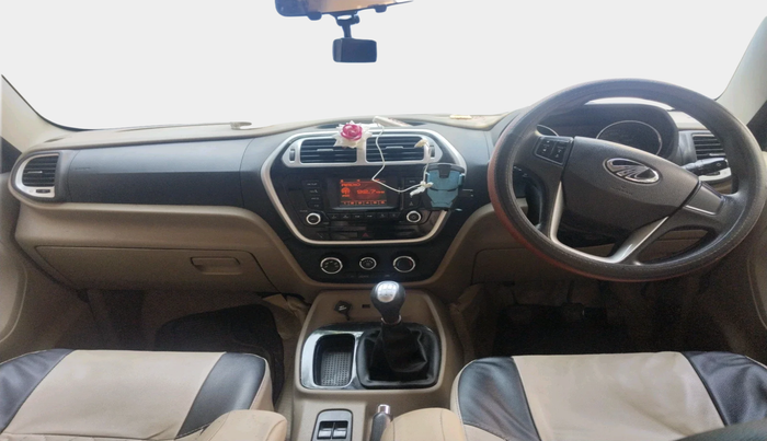 2016 Mahindra TUV300 T8, Diesel, Manual, 64,869 km, interior