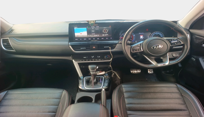 2021 KIA SELTOS GTX PLUS AT 1.5 DIESEL, Diesel, Automatic, 73,769 km, interior