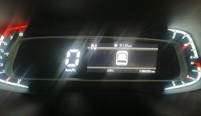 2022 KIA SONET GTX PLUS 1.0 IMT, Petrol, Manual, 19,600 km, interior