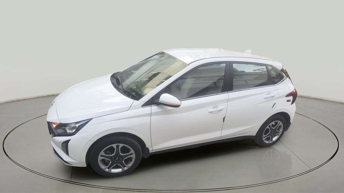 2024 Hyundai NEW I20 SPORTZ 1.2 IVT, Petrol, Automatic, 1,931 km, exterior