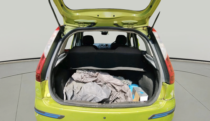 2012 Ford Figo TITANIUM 1.2 PETROL, Petrol, Manual, 88,869 km, exterior