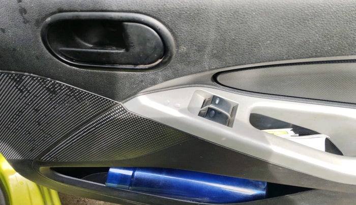 2012 Ford Figo TITANIUM 1.2 PETROL, Petrol, Manual, 88,869 km, interior