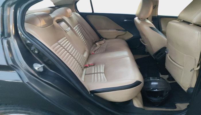 2015 Honda City 1.5L I-VTEC V MT, Petrol, Manual, 1,16,893 km, interior