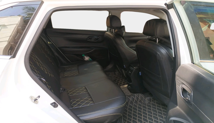 2021 Hyundai NEW I20 SPORTZ 1.2 MT, Petrol, Manual, 35,978 km, interior