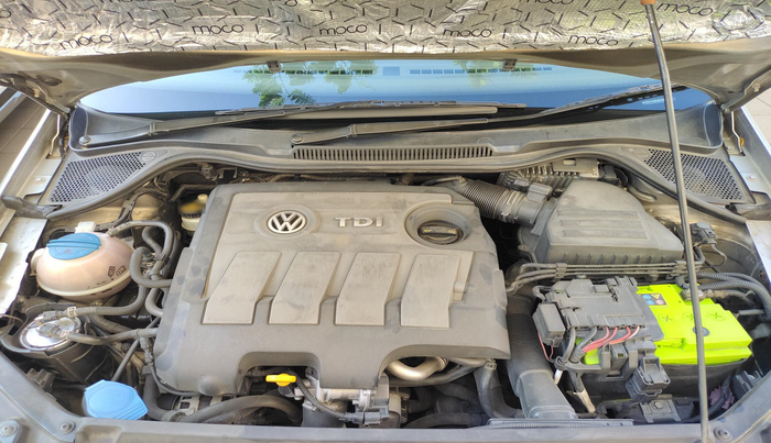 2014 Volkswagen Vento HIGHLINE DIESEL 1.6, Diesel, Manual, 2,00,035 km, exterior