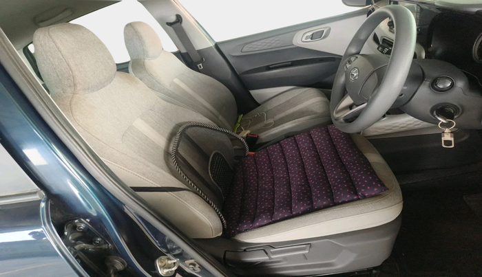 2022 Hyundai GRAND I10 NIOS SPORTZ 1.2 KAPPA VTVT, Petrol, Manual, 23,148 km, interior