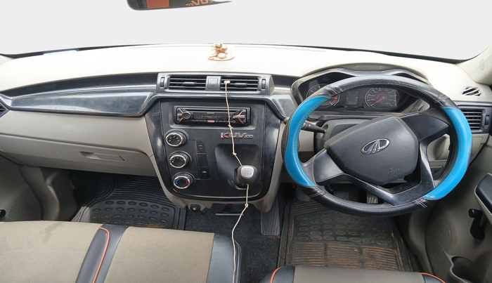2016 Mahindra Kuv100 K2 PLUS 6 STR, Petrol, Manual, 69,035 km, interior