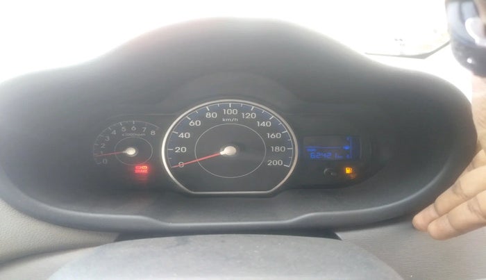 2013 Hyundai i10 MAGNA 1.2, Petrol, Manual, 62,421 km, interior