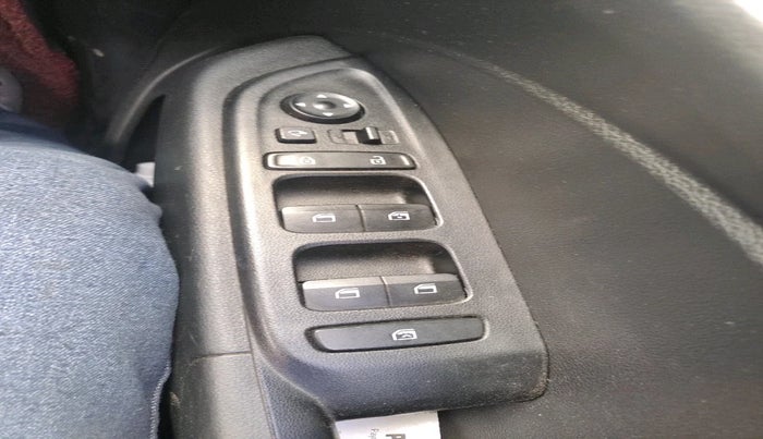 2021 Hyundai VENUE SX PLUS 1.0 TURBO DCT, Petrol, Automatic, 45,833 km, interior