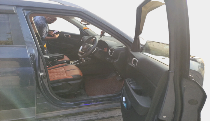 2021 Hyundai VENUE SX PLUS 1.0 TURBO DCT, Petrol, Automatic, 45,833 km, interior