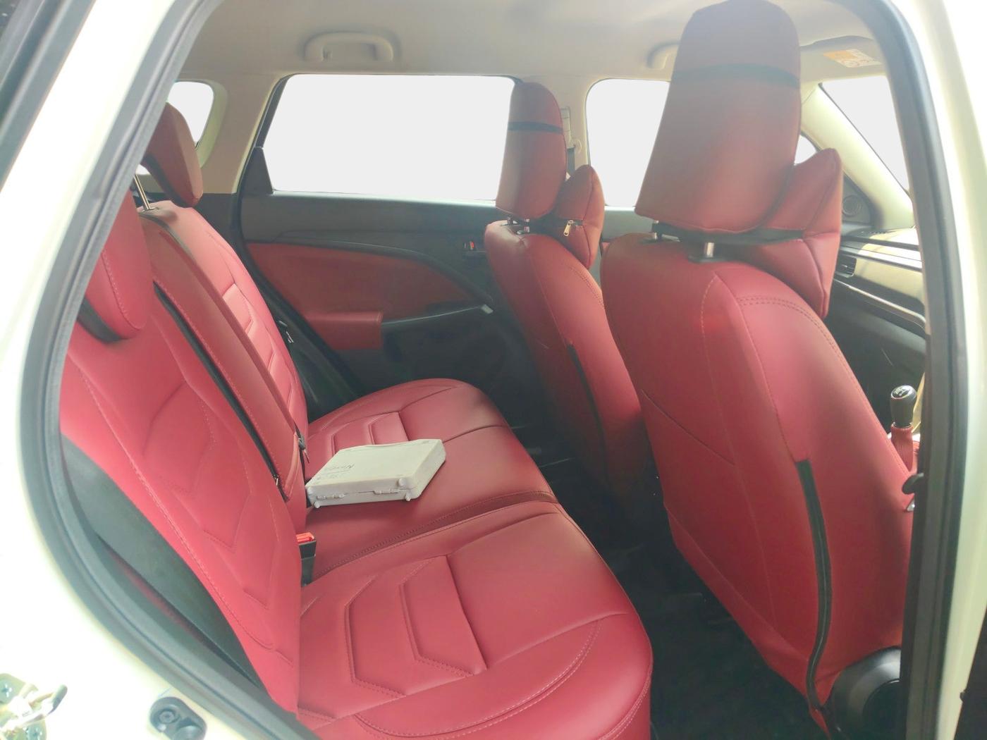 2025 Maruti BREZZA VXI, Petrol, Manual, 1,320 km, interior