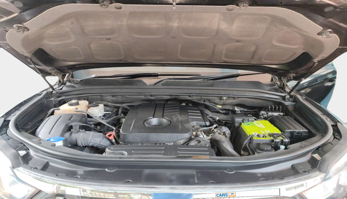 2019 Mahindra ALTURAS G4 4WD AT, Diesel, Automatic, 79,680 km, exterior