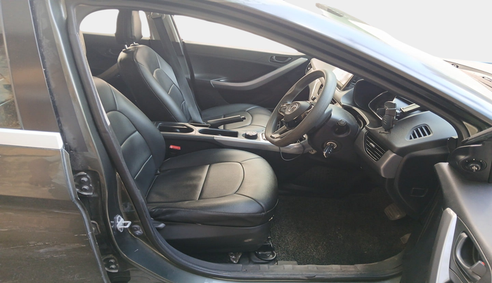 2021 Tata NEXON XMA SUNROOF PETROL, Petrol, Automatic, 59,000 km, interior