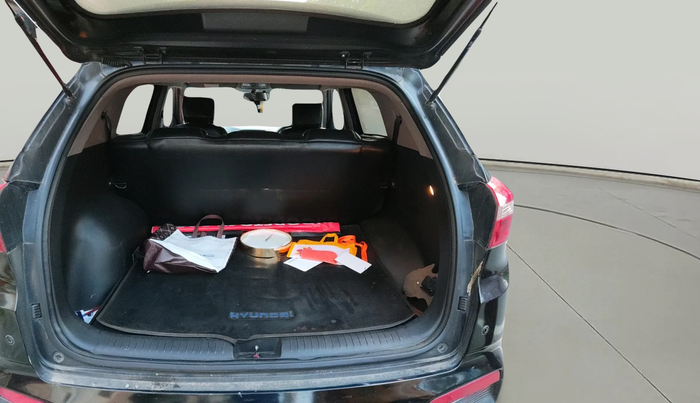 2017 Hyundai Creta E PLUS 1.6 PETROL, Petrol, Manual, 1,40,649 km, exterior