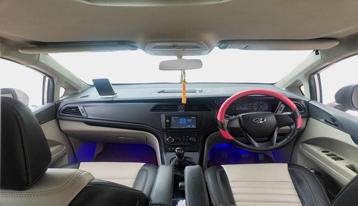 2019 Mahindra MARAZZO M2 7STR, Diesel, Manual, 97,794 km, interior