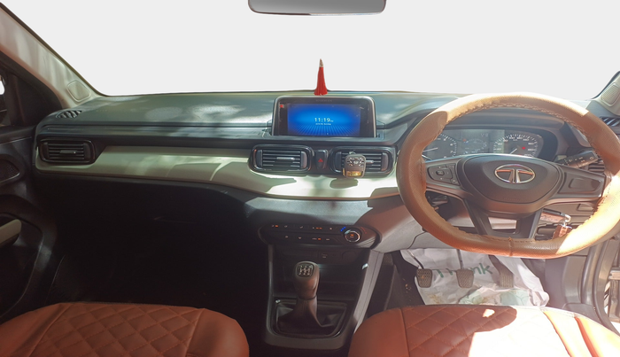 2022 Tata PUNCH ADVENTURE MT, Petrol, Manual, 35,752 km, interior