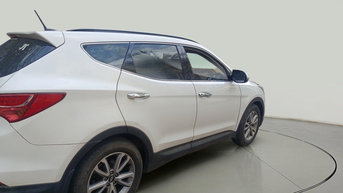 2016 Hyundai Santa Fe 2 WD AT, Diesel, Automatic, 79,959 km, exterior