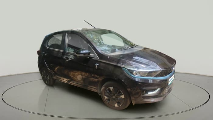 2023 Tata TIAGO EV XZ PLUS LONG RANGE, Electric, Automatic, 9,940 km, exterior