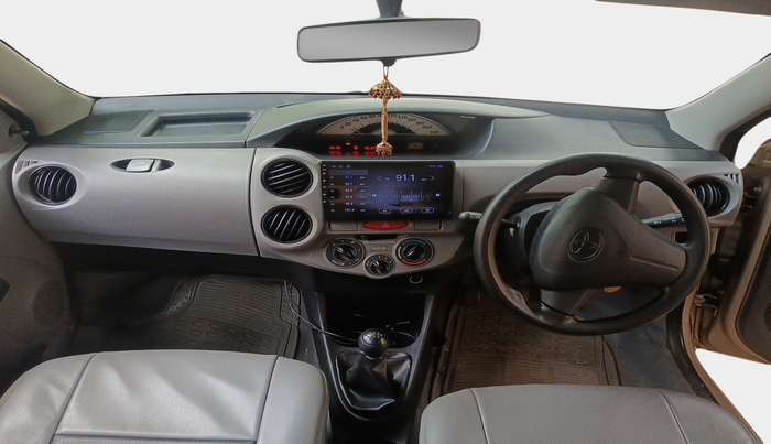 2011 Toyota Etios G, Petrol, Manual, 39,433 km, interior