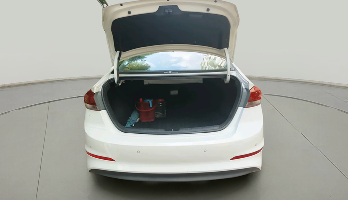 2017 Hyundai New Elantra 2.0 SX(O) AT PETROL, Petrol, Automatic, 54,914 km, exterior