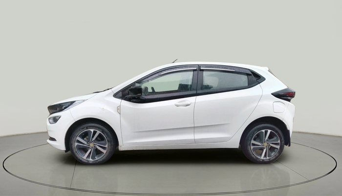2023 Tata ALTROZ XZ PETROL, Petrol, Manual, 15,659 km, exterior