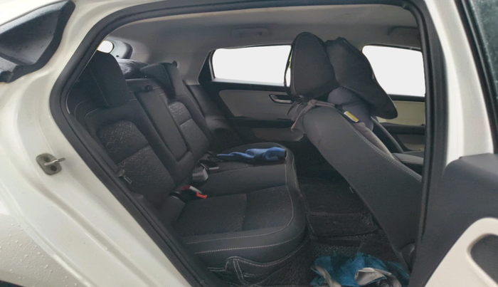 2023 Tata ALTROZ XZ PETROL, Petrol, Manual, 15,659 km, interior