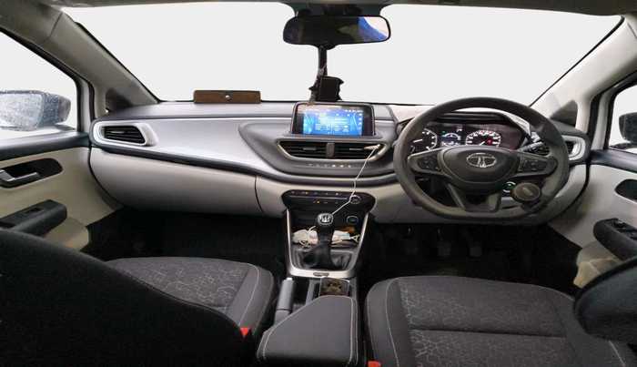 2023 Tata ALTROZ XZ PETROL, Petrol, Manual, 15,659 km, interior