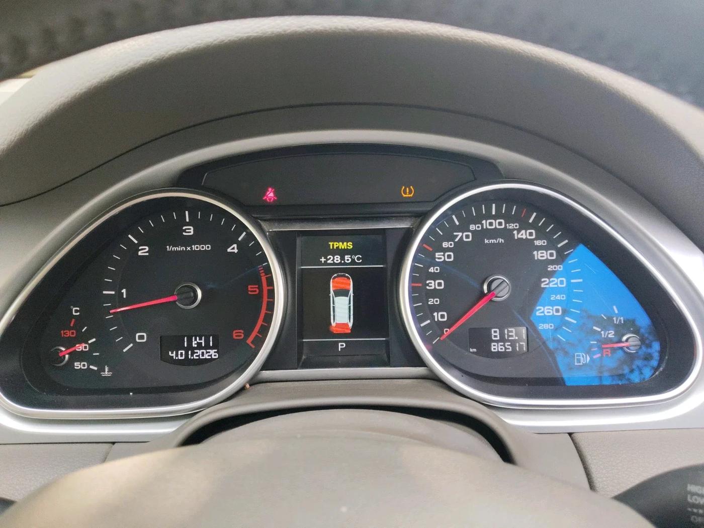 2014 Audi Q7 3.0 TDI QUATTRO, Diesel, Automatic, 86,517 km, interior