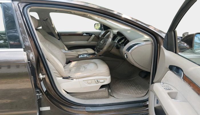 2014 Audi Q7 3.0 TDI QUATTRO, Diesel, Automatic, 86,517 km, interior