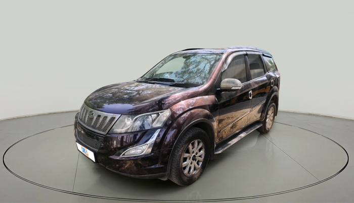 2015 Mahindra XUV500 W10, Diesel, Manual, 1,34,741 km, exterior