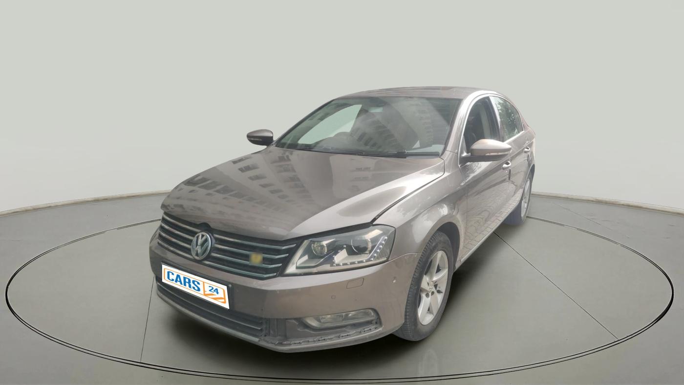 2011 Volkswagen Passat 2.0 PD DSG, Diesel, Automatic, 1,85,856 km, exterior