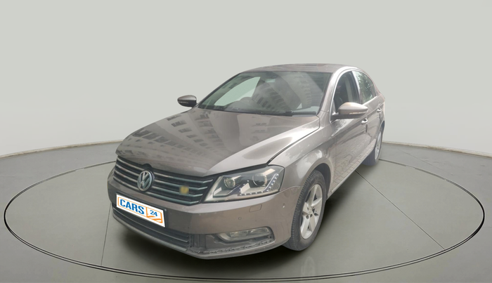 2011 Volkswagen Passat 2.0 PD DSG, Diesel, Automatic, 1,85,856 km, exterior