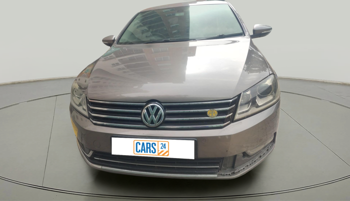 2011 Volkswagen Passat 2.0 PD DSG, Diesel, Automatic, 1,85,856 km, exterior