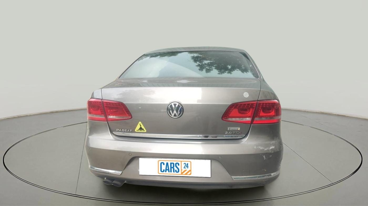 2011 Volkswagen Passat 2.0 PD DSG, Diesel, Automatic, 1,85,856 km, exterior