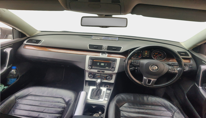 2011 Volkswagen Passat 2.0 PD DSG, Diesel, Automatic, 1,85,856 km, interior