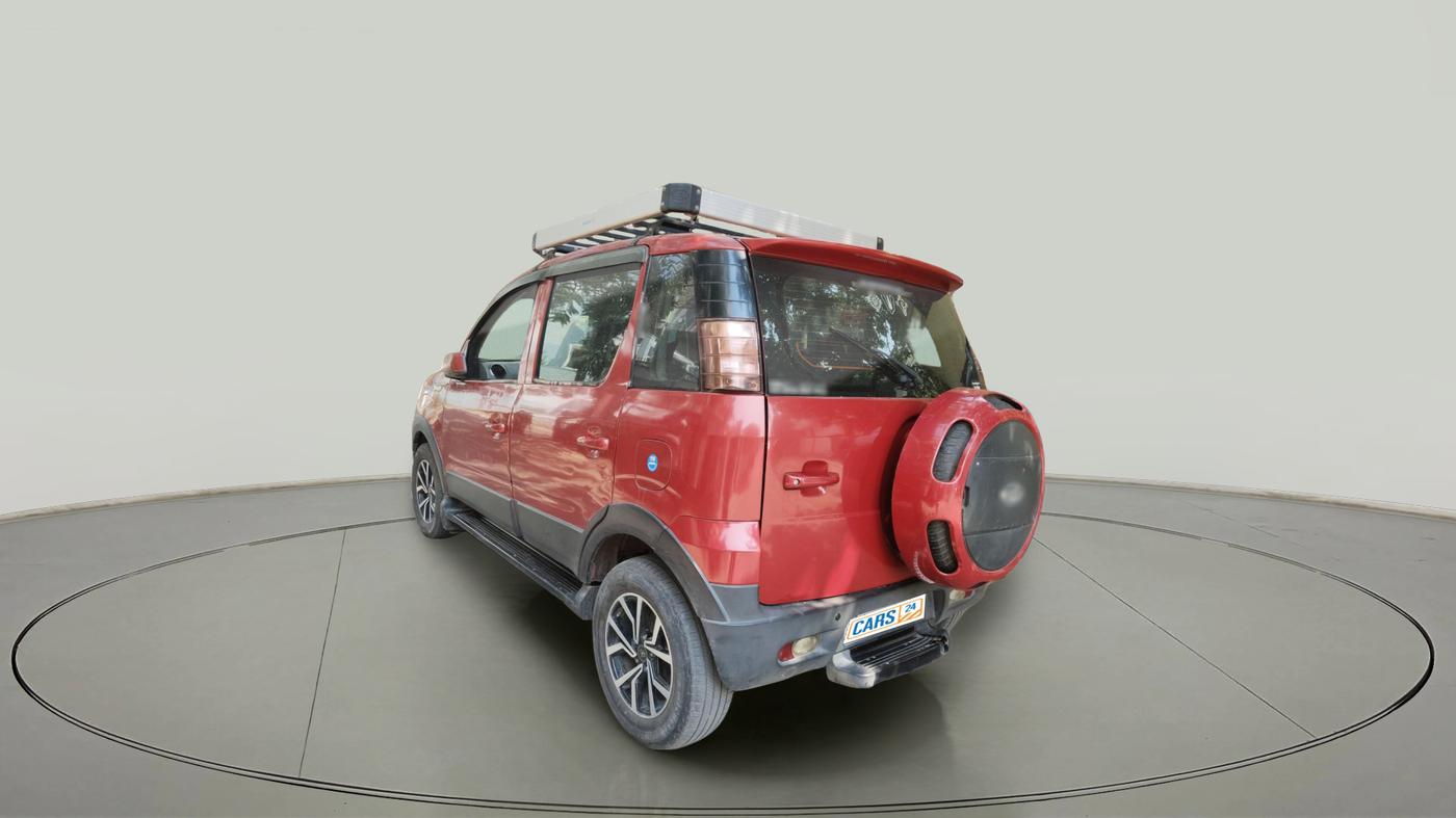 2016 Mahindra NUVOSPORT N8, Diesel, Manual, 1,04,677 km, exterior