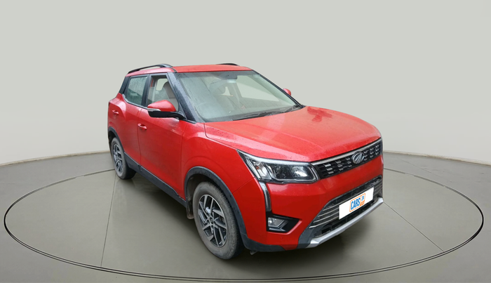 2022 Mahindra XUV300 W8 (O) 1.2 PETROL AMT, Petrol, Automatic, 7,982 km, exterior