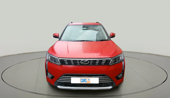2022 Mahindra XUV300 W8 (O) 1.2 PETROL AMT, Petrol, Automatic, 7,982 km, exterior