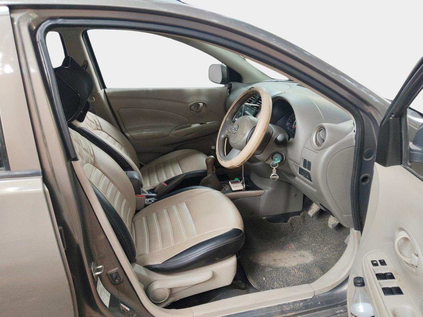 2012 Nissan Sunny XL DIESEL, Diesel, Manual, 86,015 km, interior