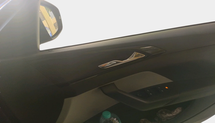 2022 Skoda KUSHAQ STYLE 1.0L TSI MT, Petrol, Manual, 59,996 km, interior