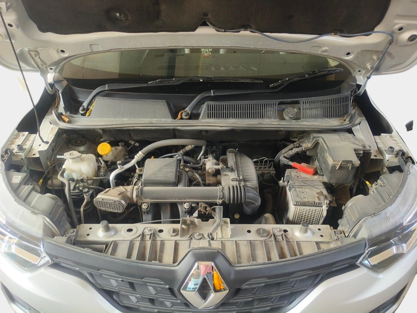 2024 Renault TRIBER RXL MT, Petrol, Manual, 20,971 km, exterior