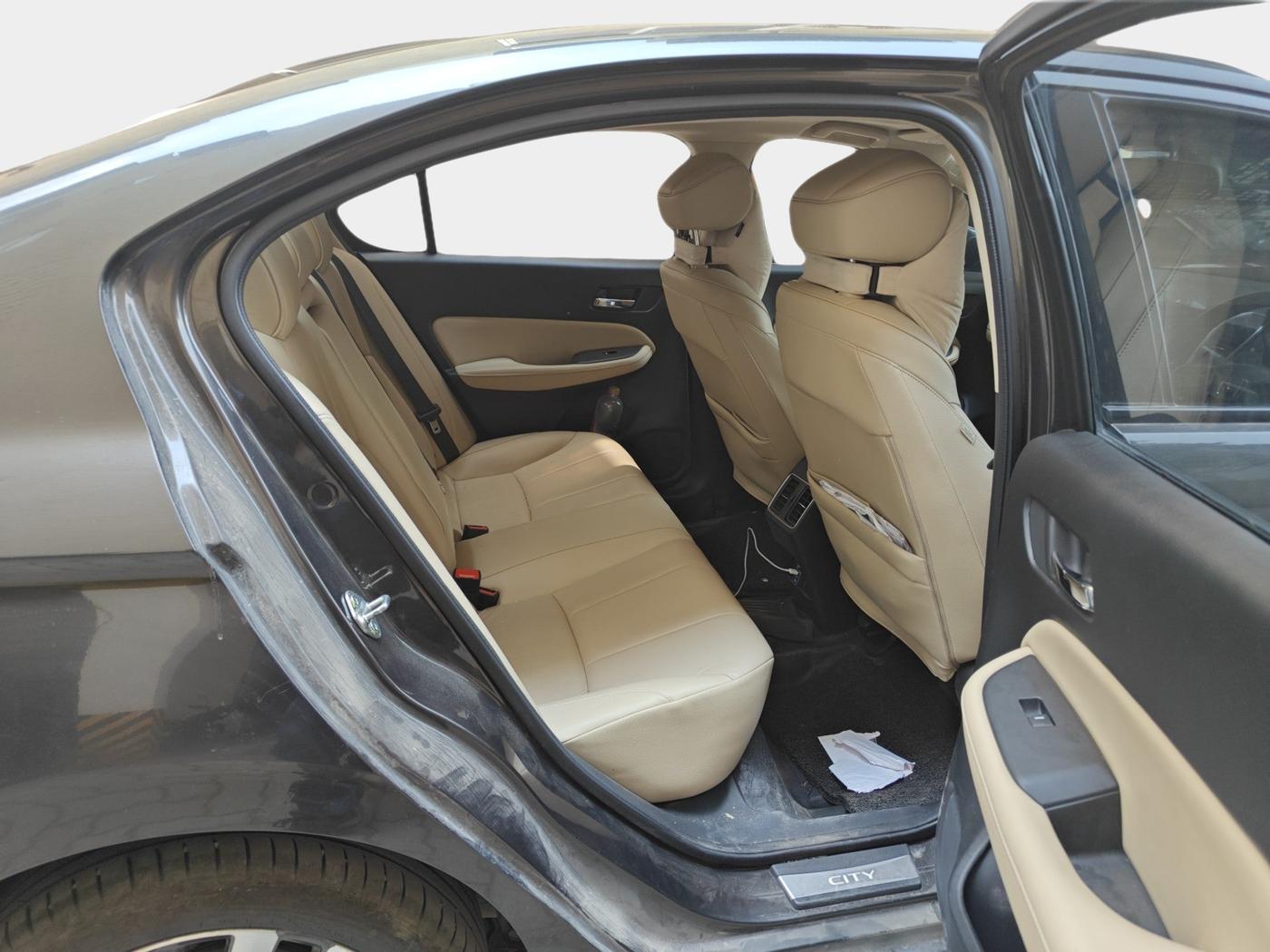 2020 Honda City 1.5L I-VTEC ZX CVT, Petrol, Automatic, 61,838 km, interior