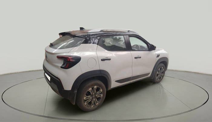 2023 Renault Kiger RXZ AMT, Petrol, Automatic, 5,821 km, exterior