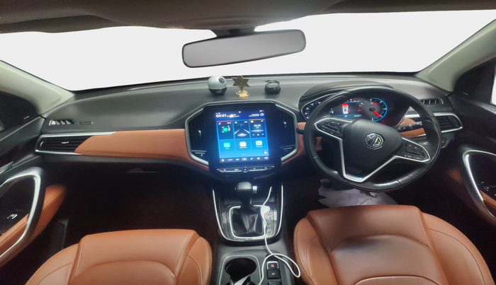 2021 MG HECTOR PLUS SHARP 1.5 PETROL TURBO CVT 6-STR, Petrol, Automatic, 35,421 km, interior