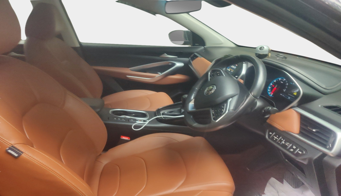 2021 MG HECTOR PLUS SHARP 1.5 PETROL TURBO CVT 6-STR, Petrol, Automatic, 35,421 km, interior