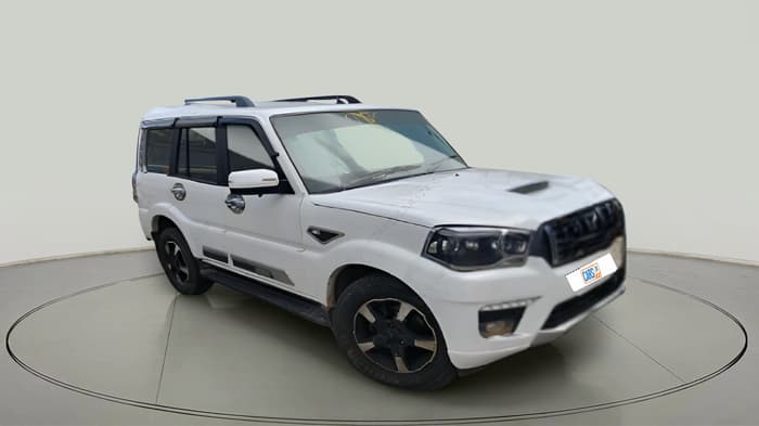2024 Mahindra SCORPIO CLASSIC S11 7STR, Diesel, Manual, 98,359 km, exterior